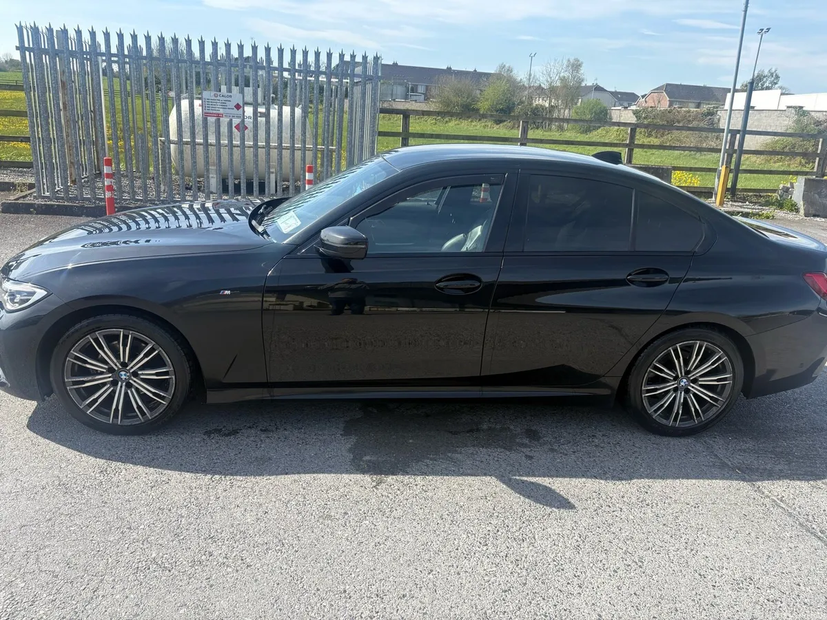 BMW 3 series - Image 3