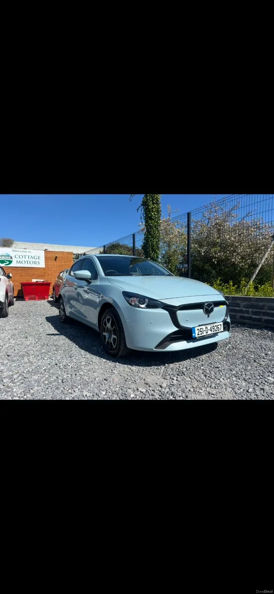Mazda 2 Auto *LOW LOW MILEAGE* - Image 3