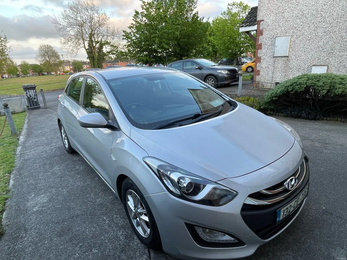 Hyaundai i30 - Image 2