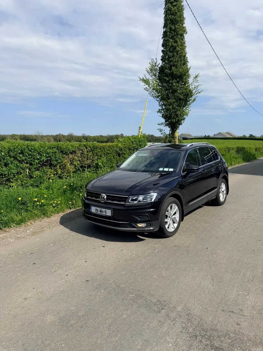 Car - Image 1
