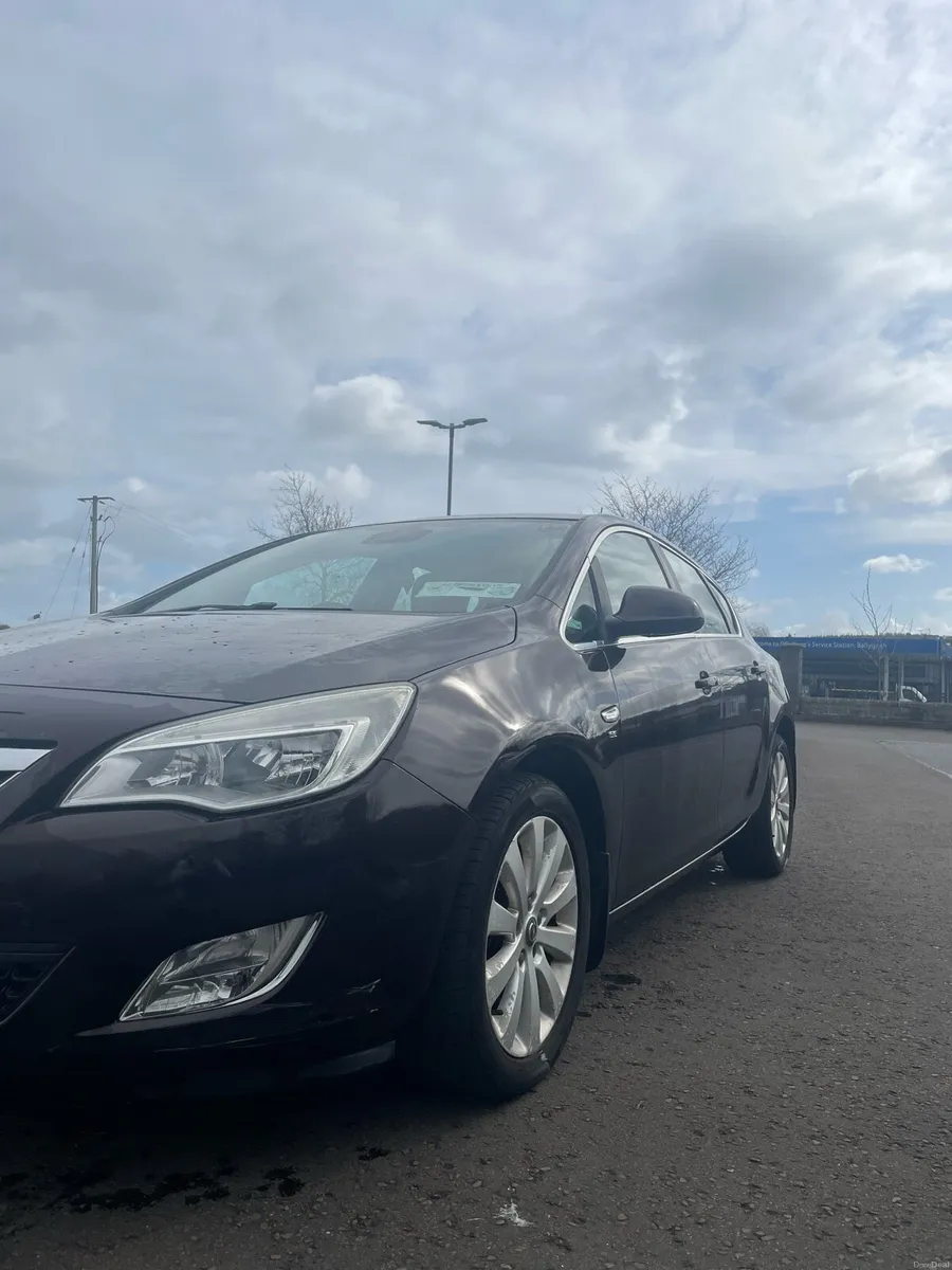 Opel Astra 1.7 cdti - Image 1