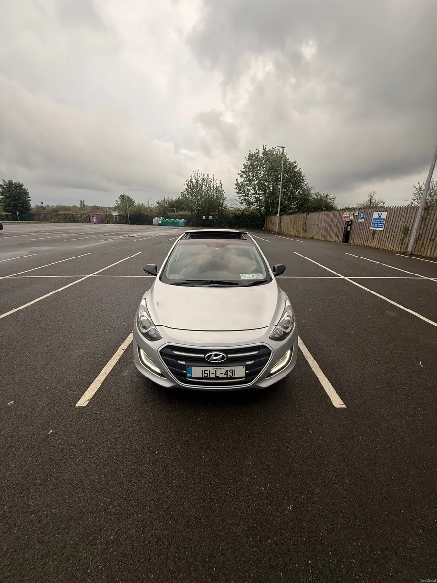 6500EURO/// I30 PREMIUM MODEL WITH SUNROOF - Image 4