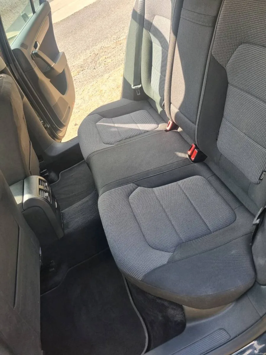 Volkswagen Passat 141 - Image 4