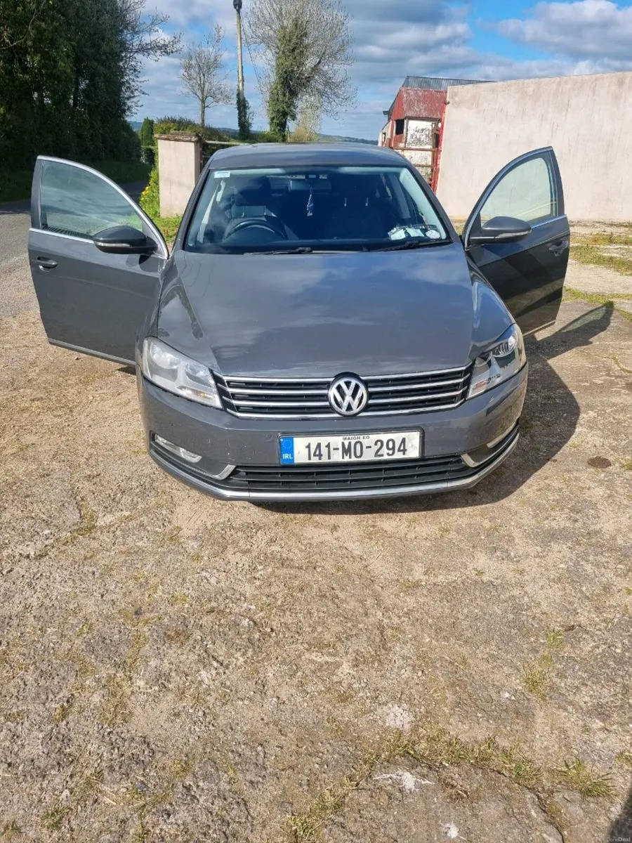 Volkswagen Passat 141 - Image 1