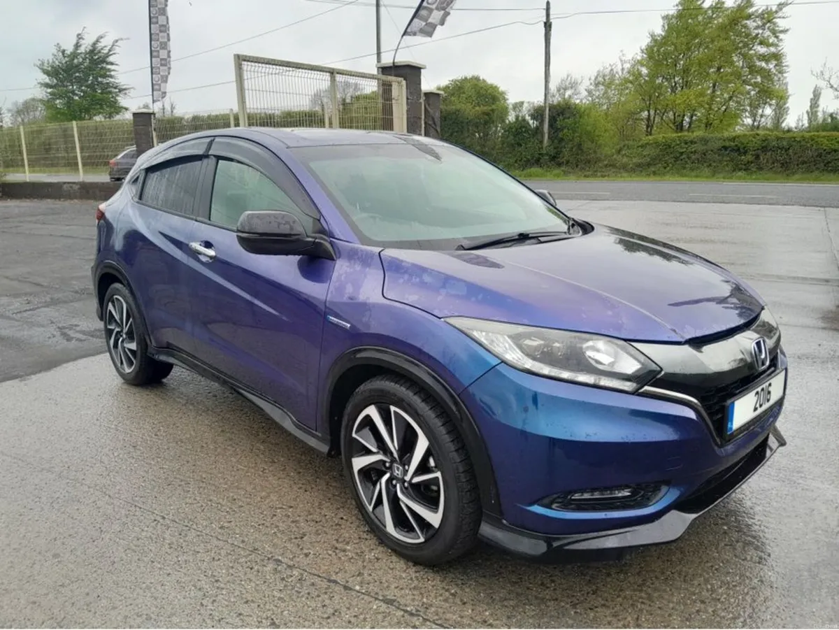 Honda Vezel 162 Hybrid RS HondaSensing - Image 2