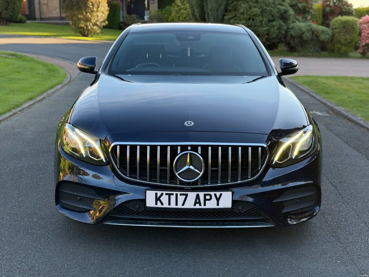 MERCEDES-BENZ E220 AMG LINE 9G-TRONIC SEMI-AUTO - Image 2
