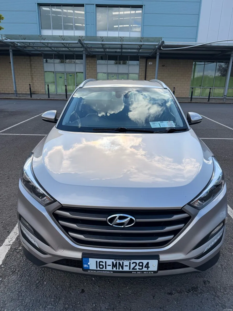 2016 Hyundai Tucson - Image 1