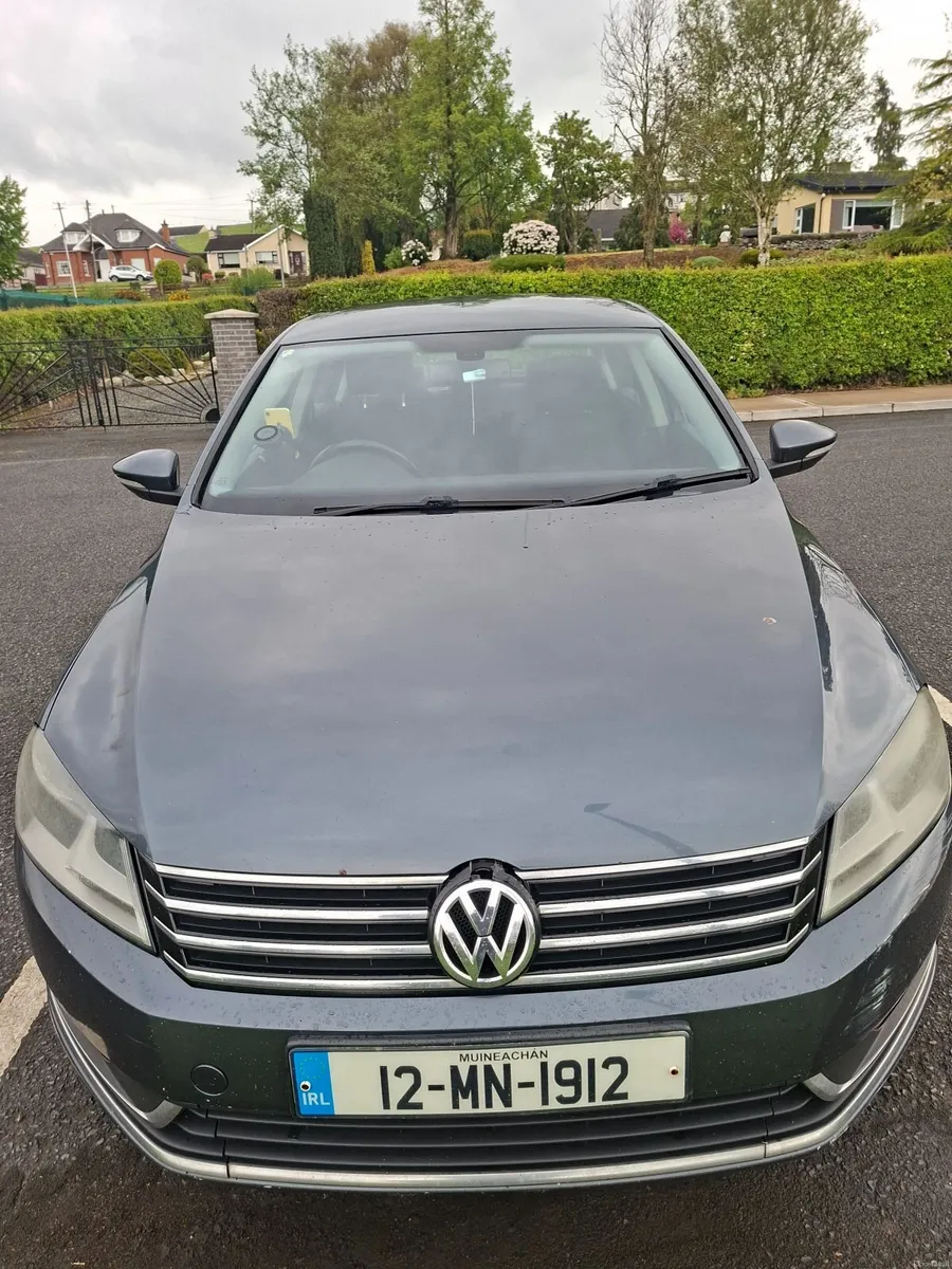 Volkswagen Passat 2012 - Image 4