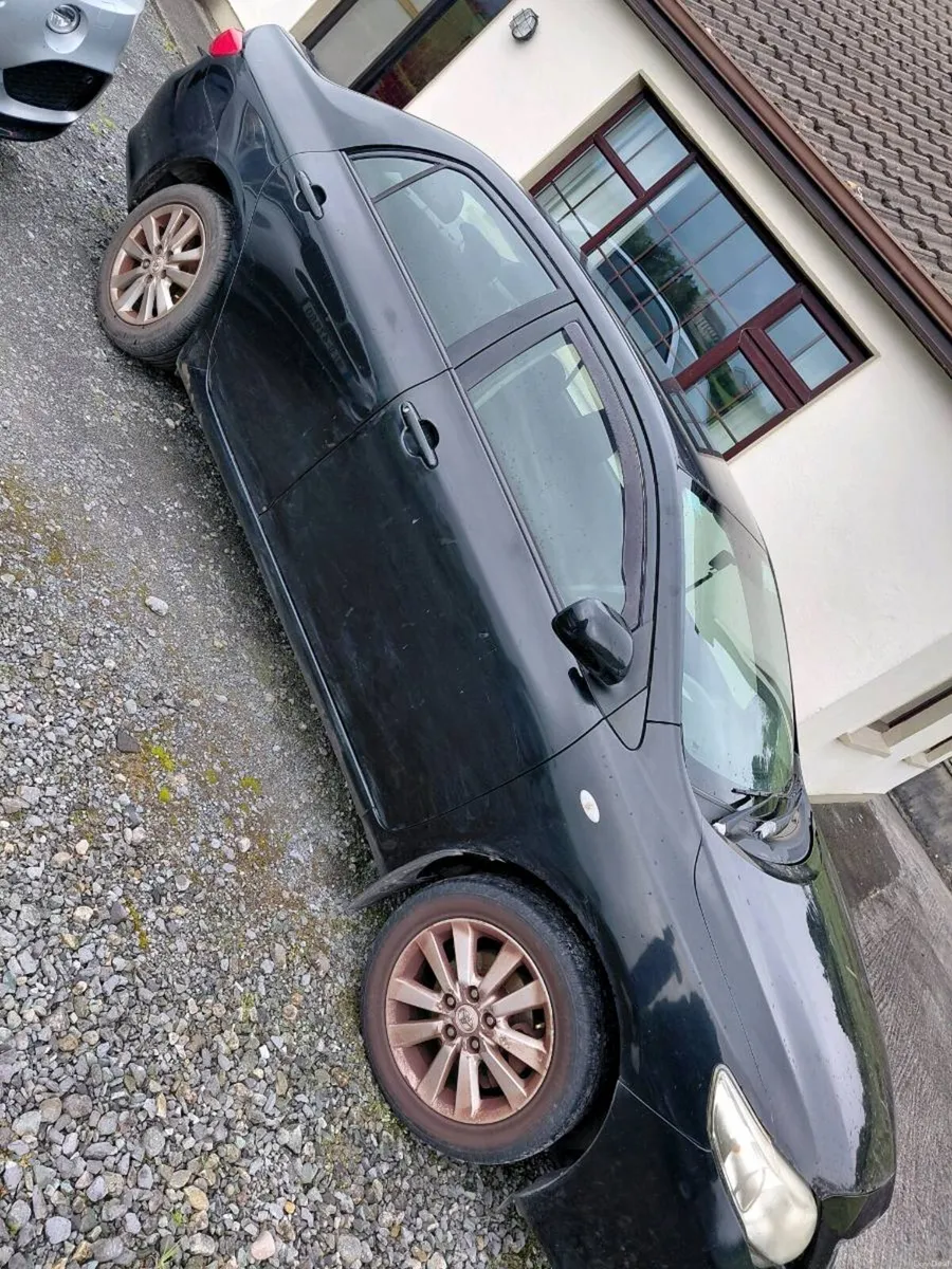 Toyota corolla 2008 - Image 1