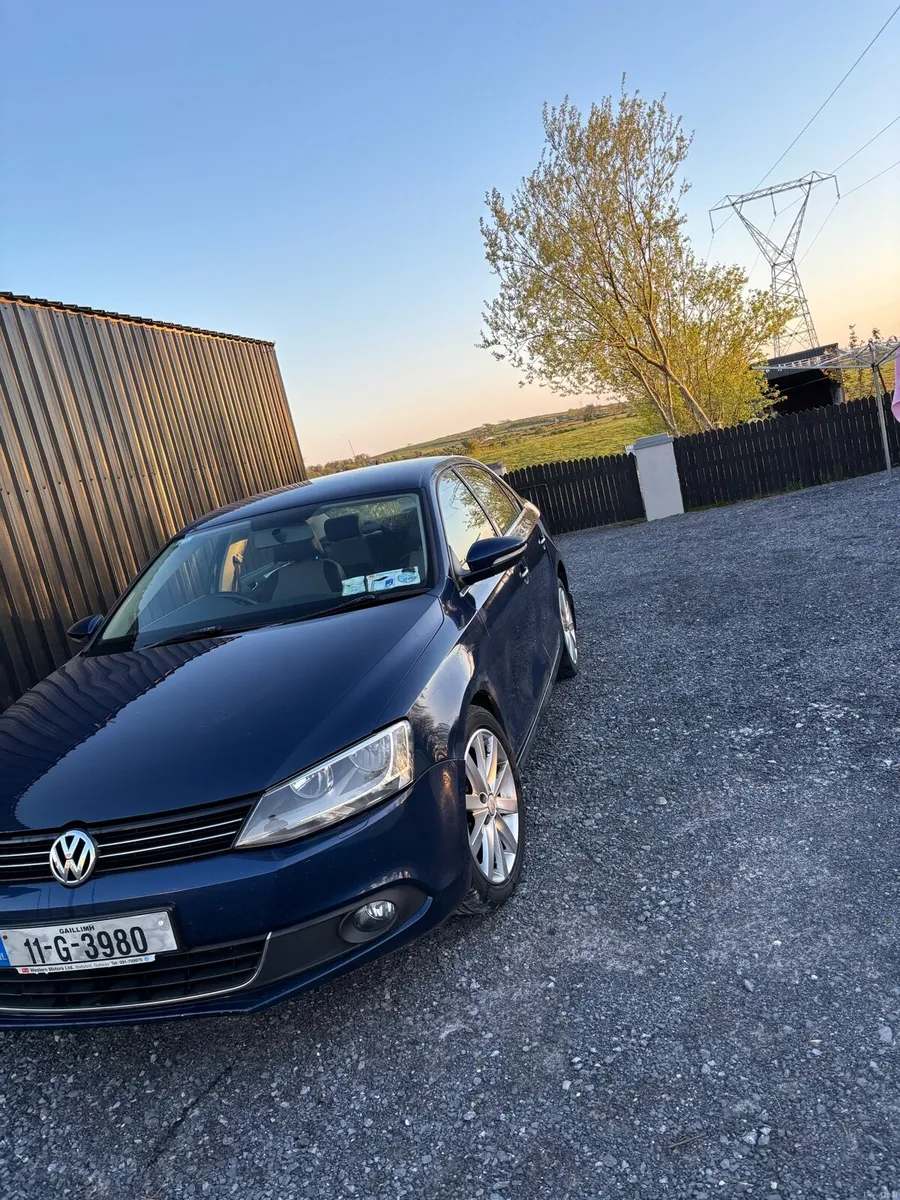 Volkswagen Jetta - Image 4