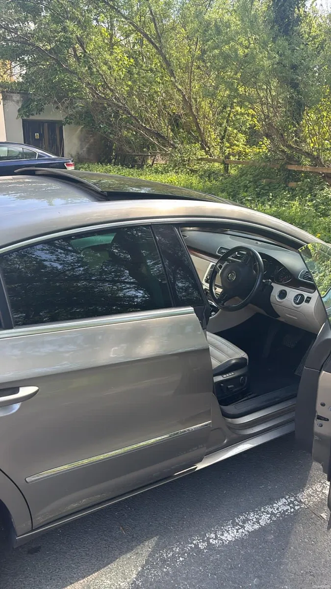 VW Passat CC DSG - Image 3