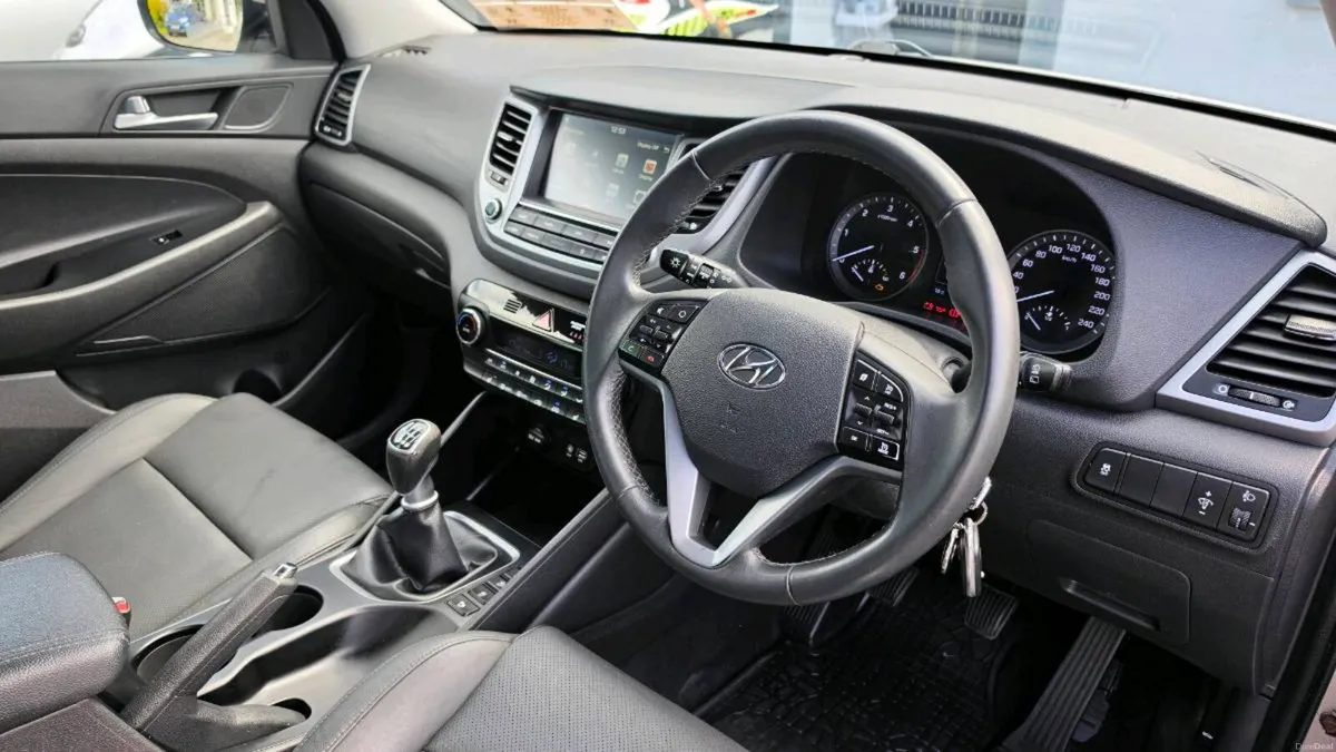 Hyundai Tucson Low milage Warranty - Image 4
