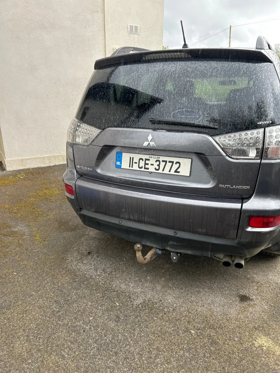 Mitsubishi Outlander 2011 - Image 4