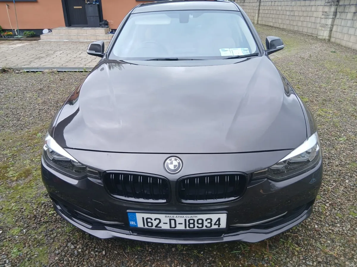 BMW 3-Series 2016 d auto,very low kilometers. - Image 2