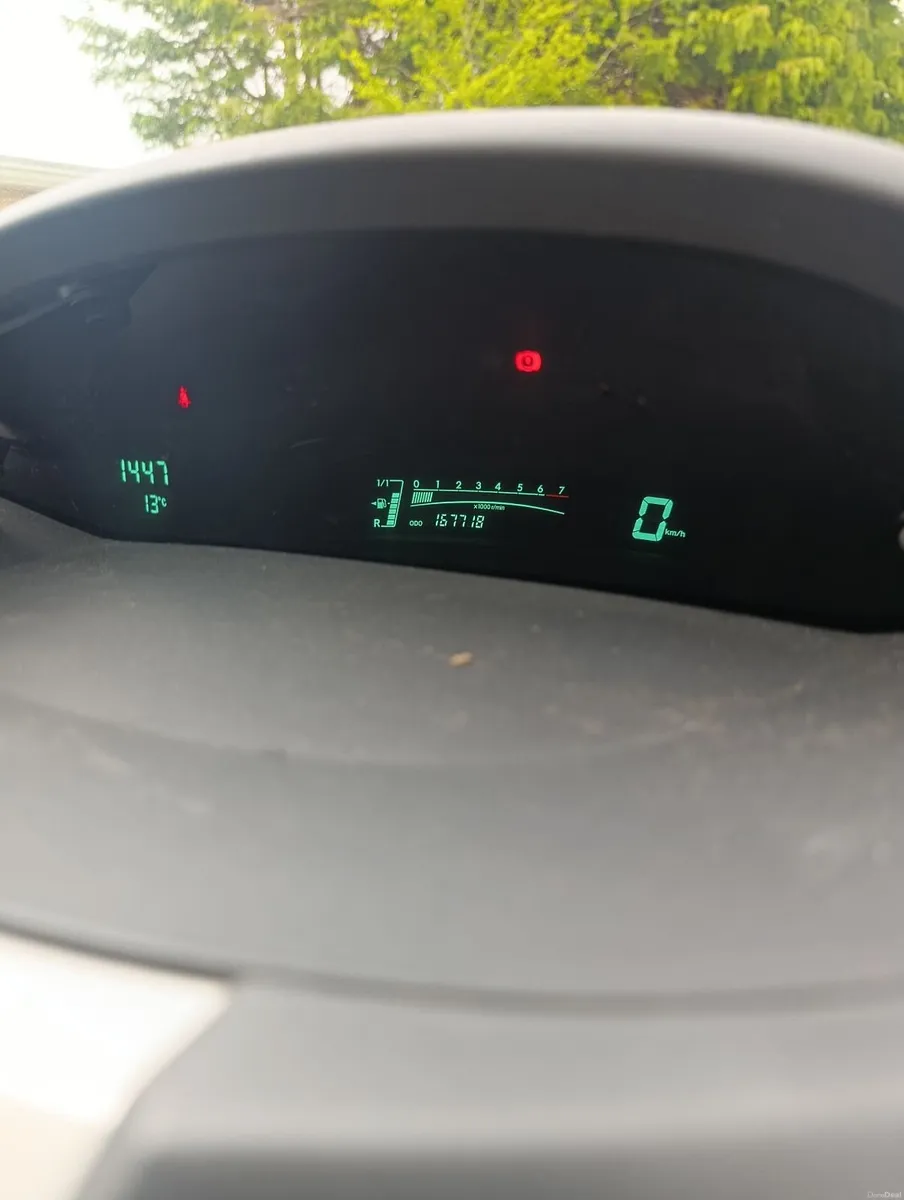 Toyota Yaris 2007 - Image 2