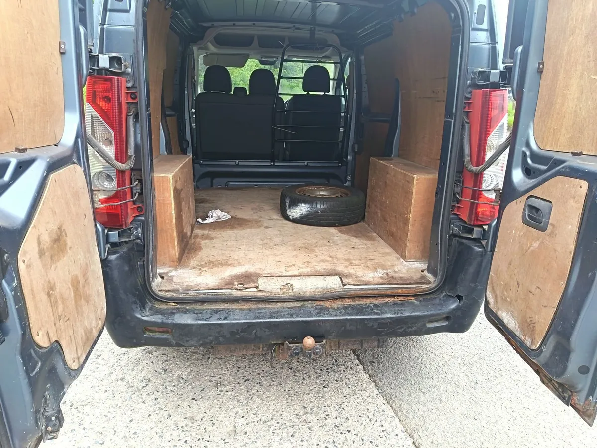 Peugeot Expert 2008 year 2.0 diesel - Image 4