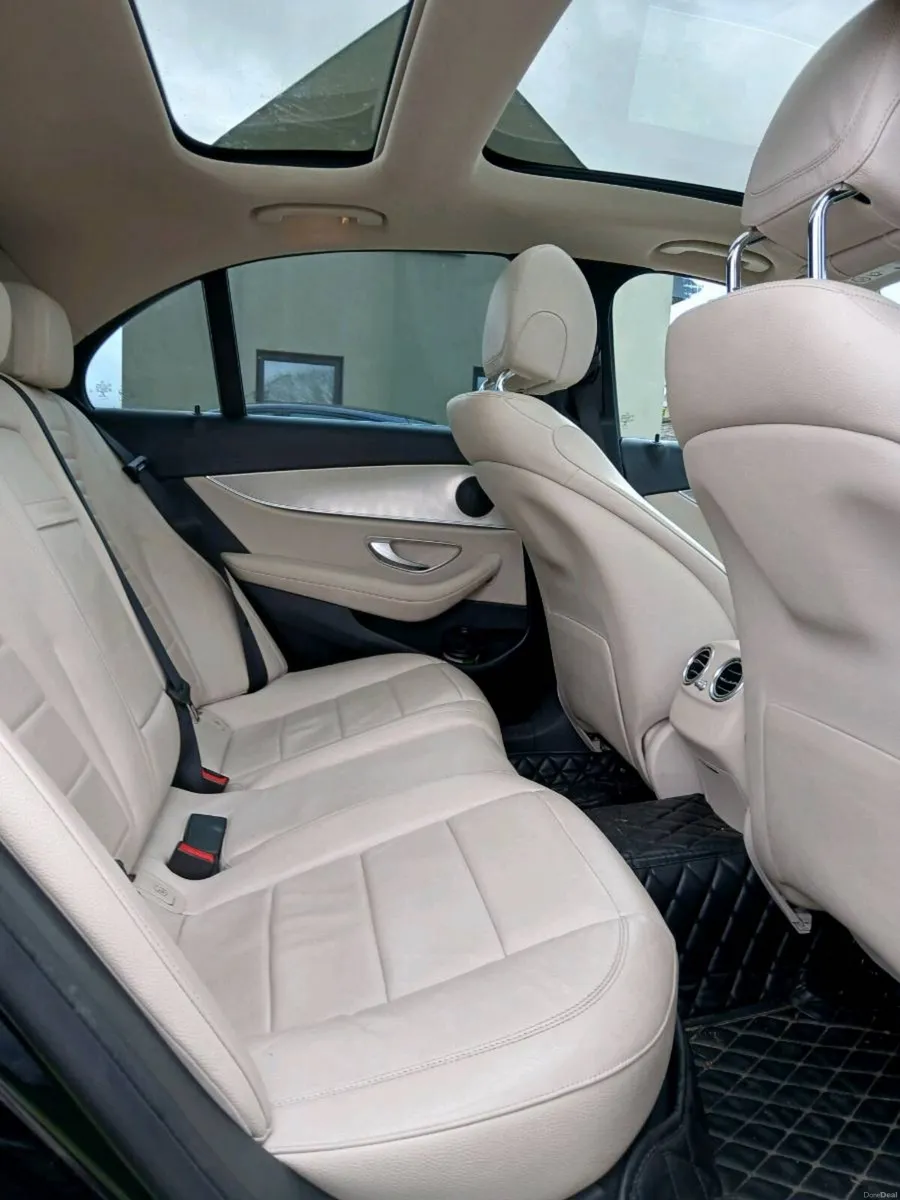 Mercedes - Image 3