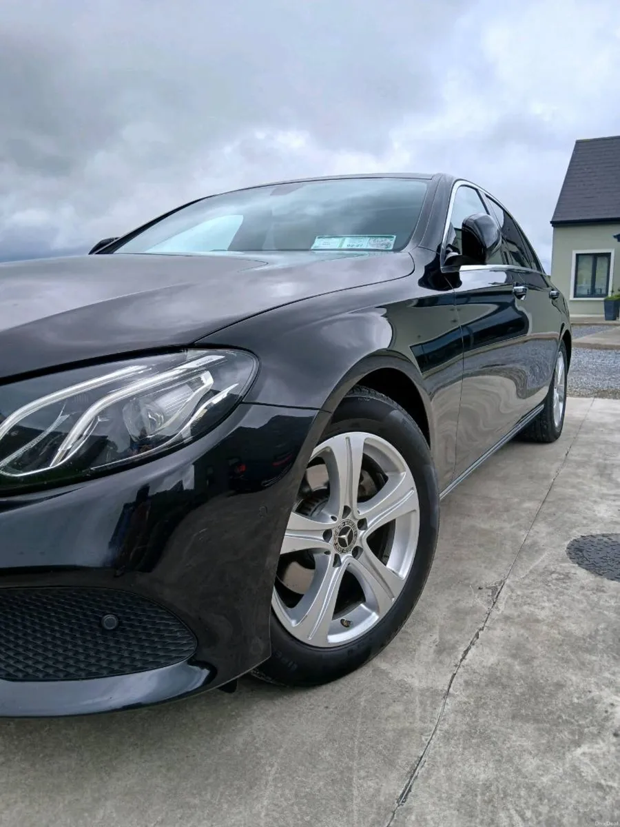 Mercedes - Image 1