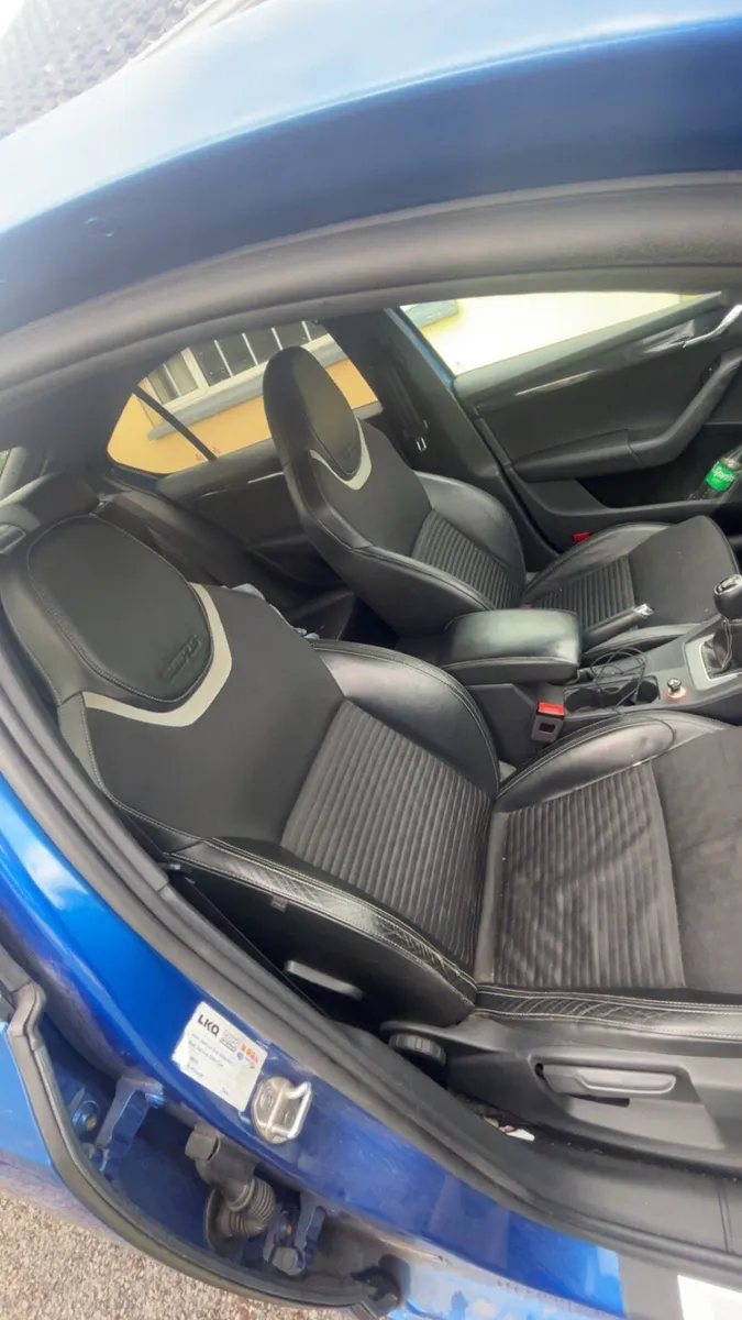 Skoda Octavia VRs - Image 5