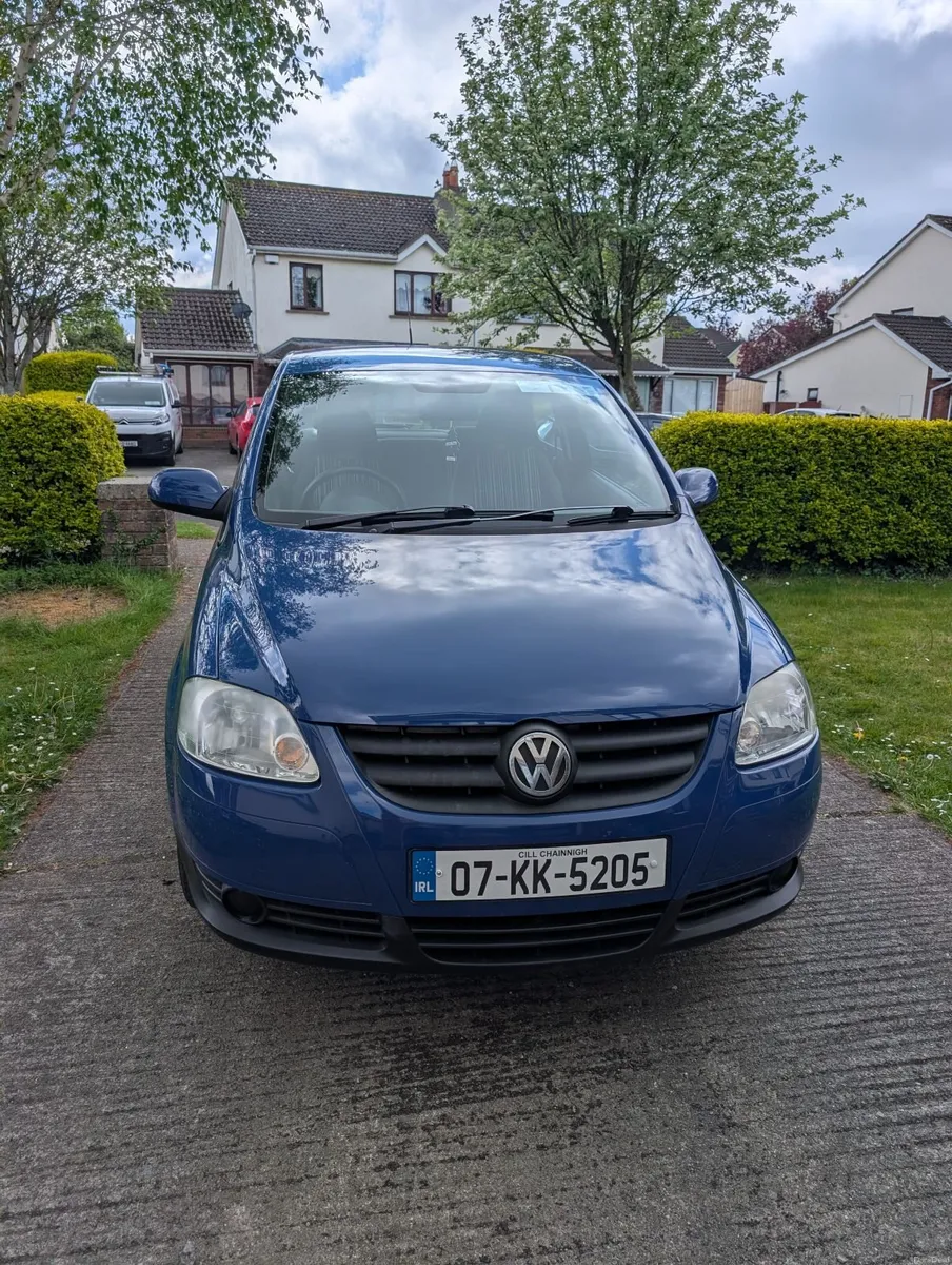 Volkswagen Fox 2007, very low miles - Image 1