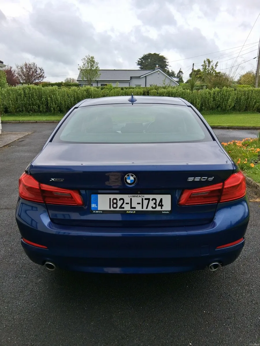 BMW 520d X Drive SE 2018 - Image 2