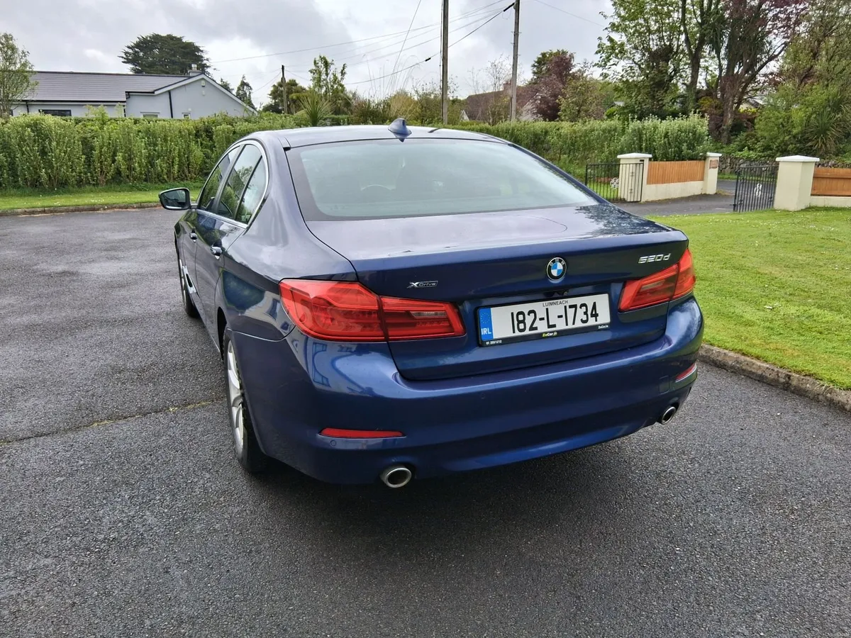 BMW 520d X Drive SE 2018 - Image 4