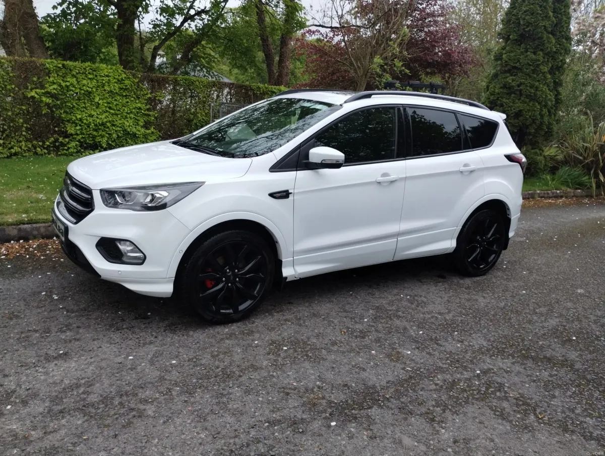 Ford Kuga 2018 ST Line-X - Image 1