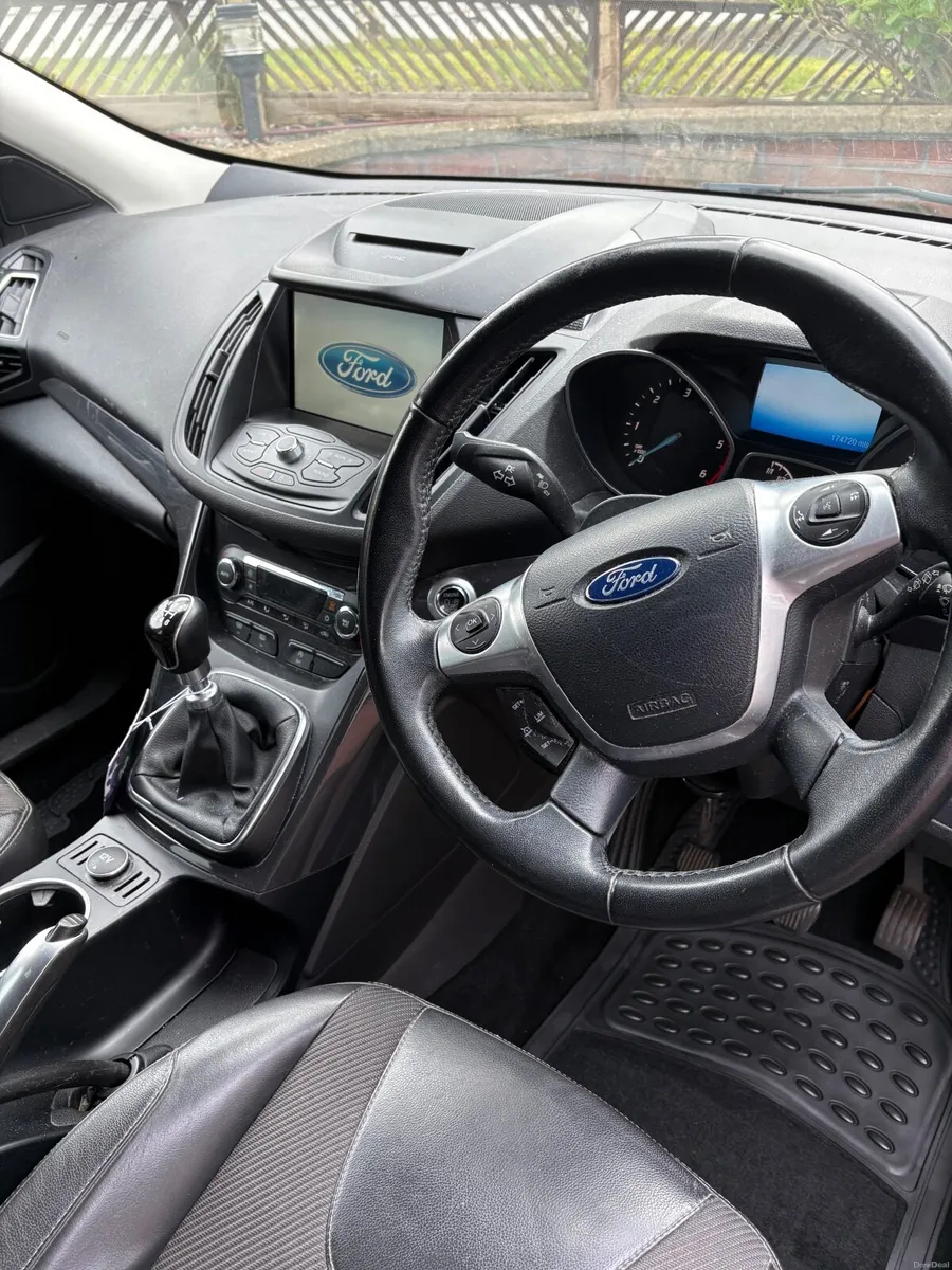 Ford Kuga 2016 - Image 3