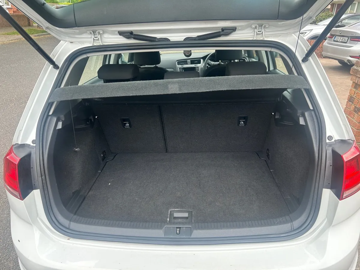 Volkswagen Golf 2013 - Image 3