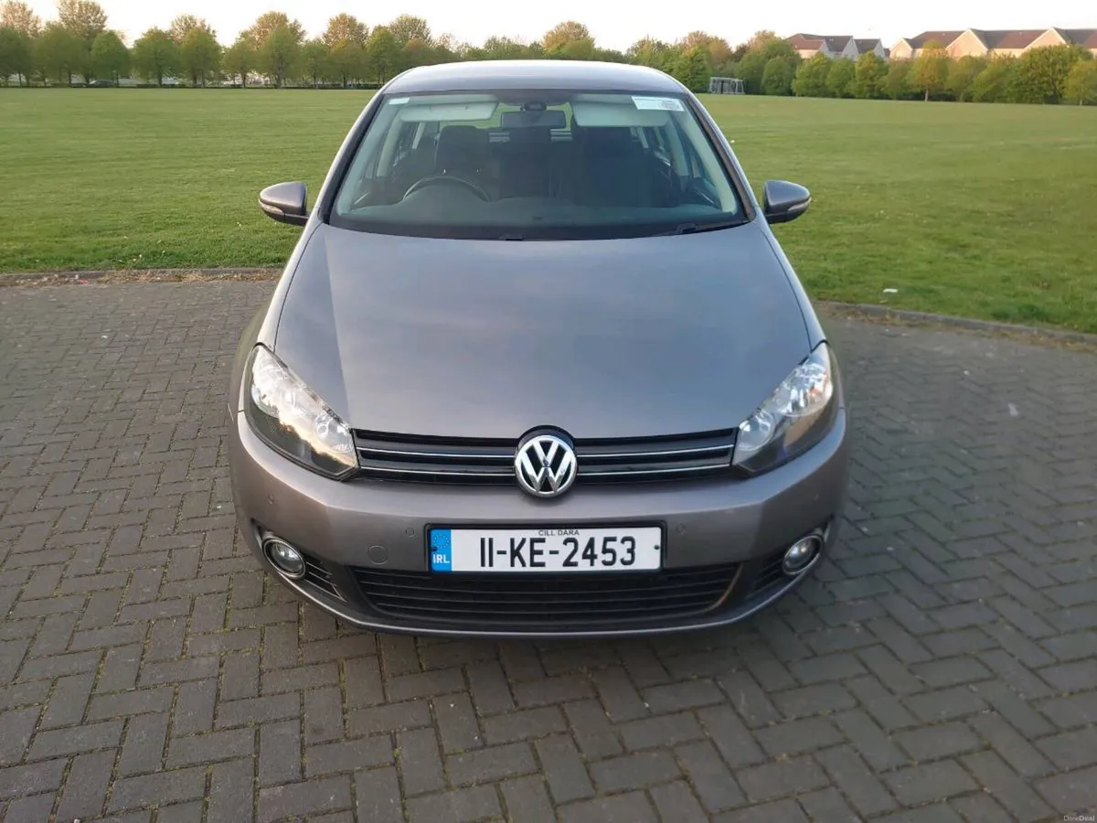 VW Golf Automatic 7800E - Image 2
