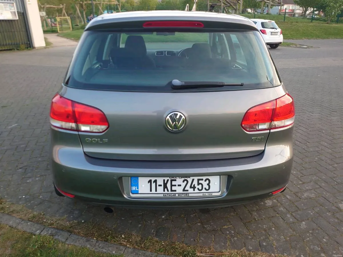 VW Golf Automatic 7800E - Image 4