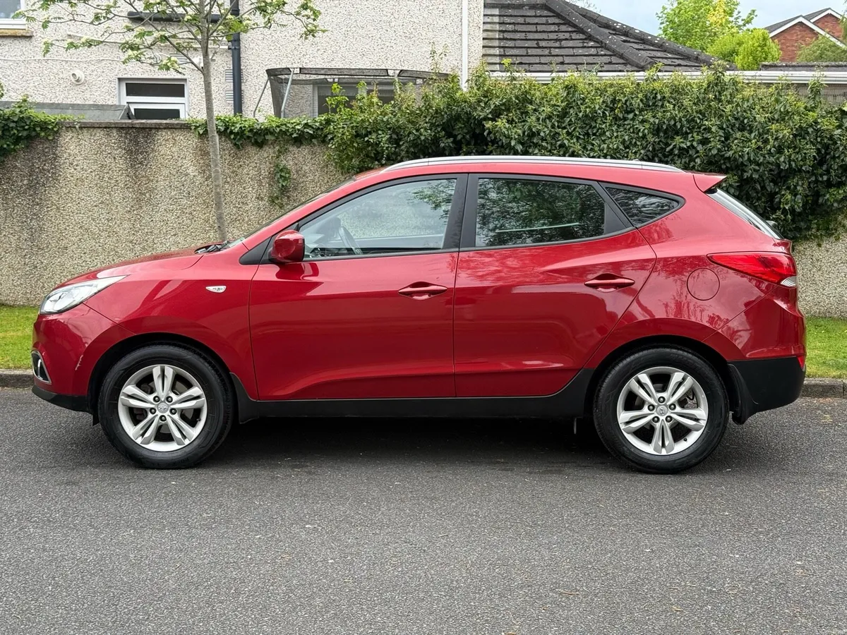 11 Hyundai ix35 ONLY 104kms NEW NCT 05/27 - Image 2