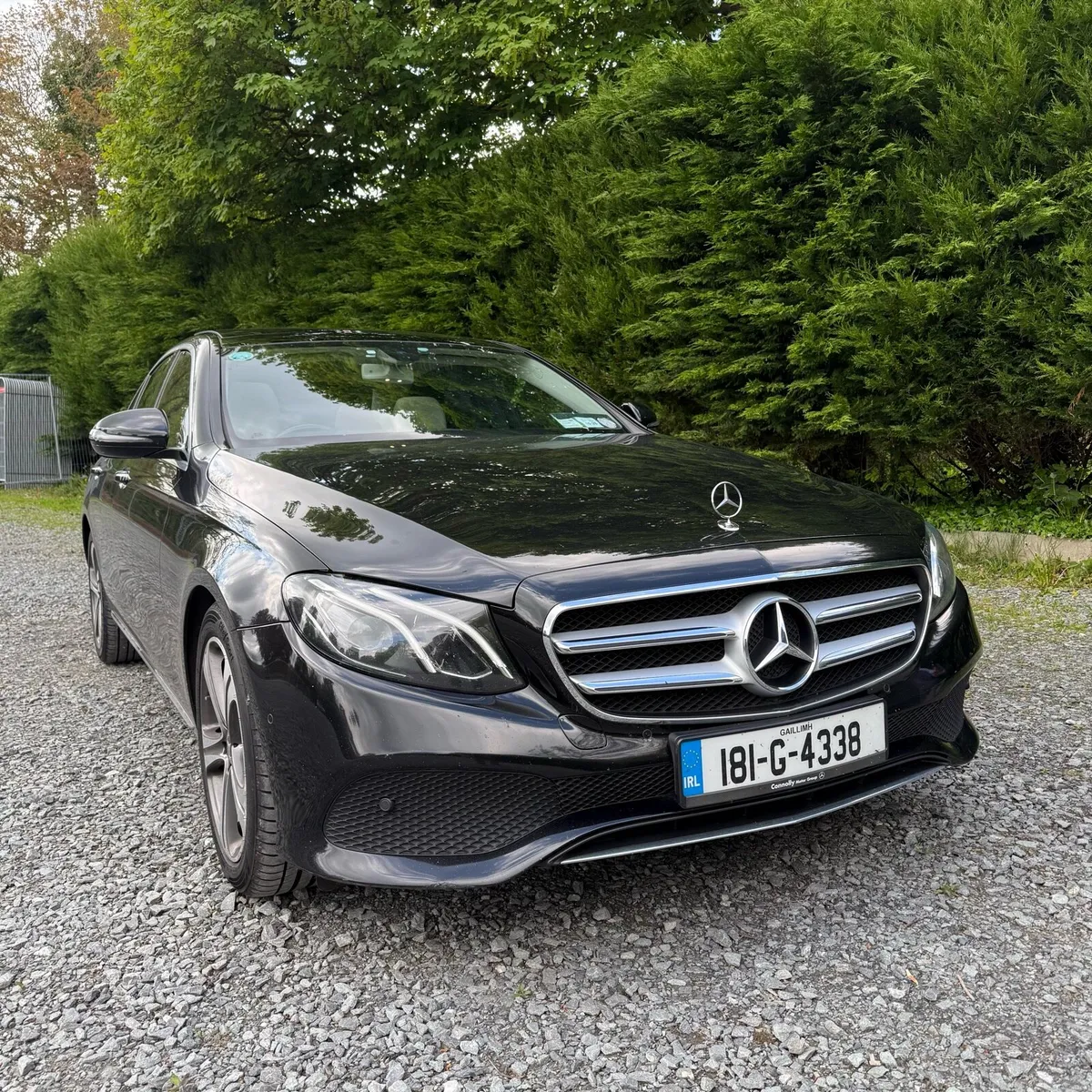 Mercedes-Benz E220d Premium Plus Panoramic - Image 4
