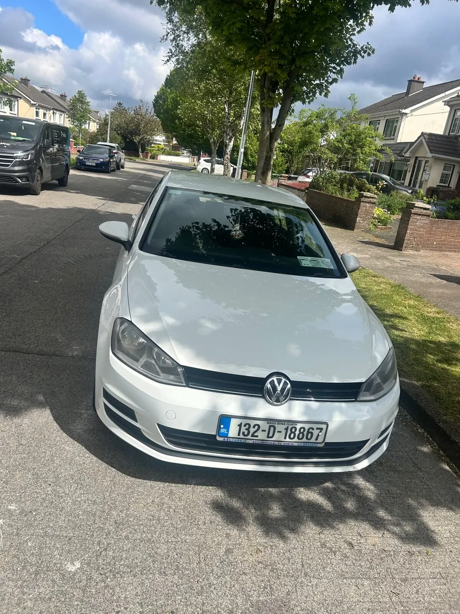 Volkswagen Golf 2013 - Image 1