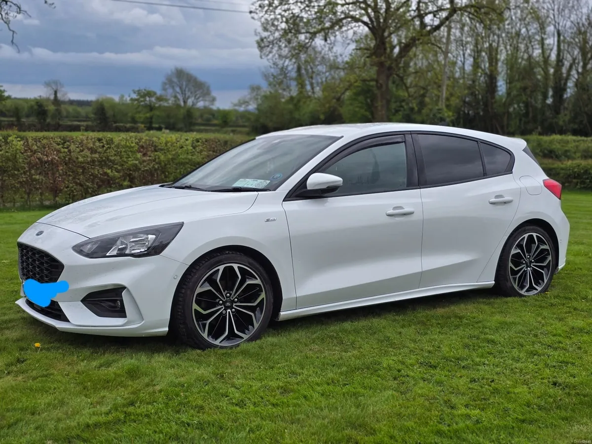 Ford Focus 2021 - Image 3