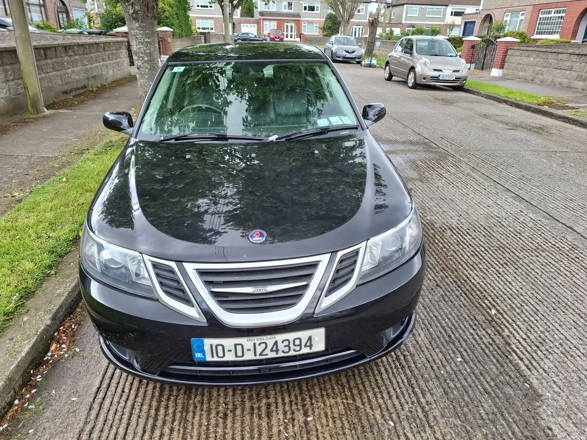 Saab 9-3 2010 - Image 2