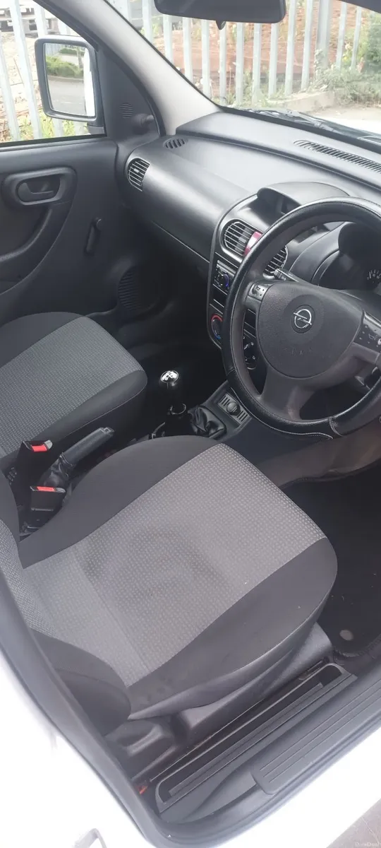 Opel Combo 2007 - Image 2