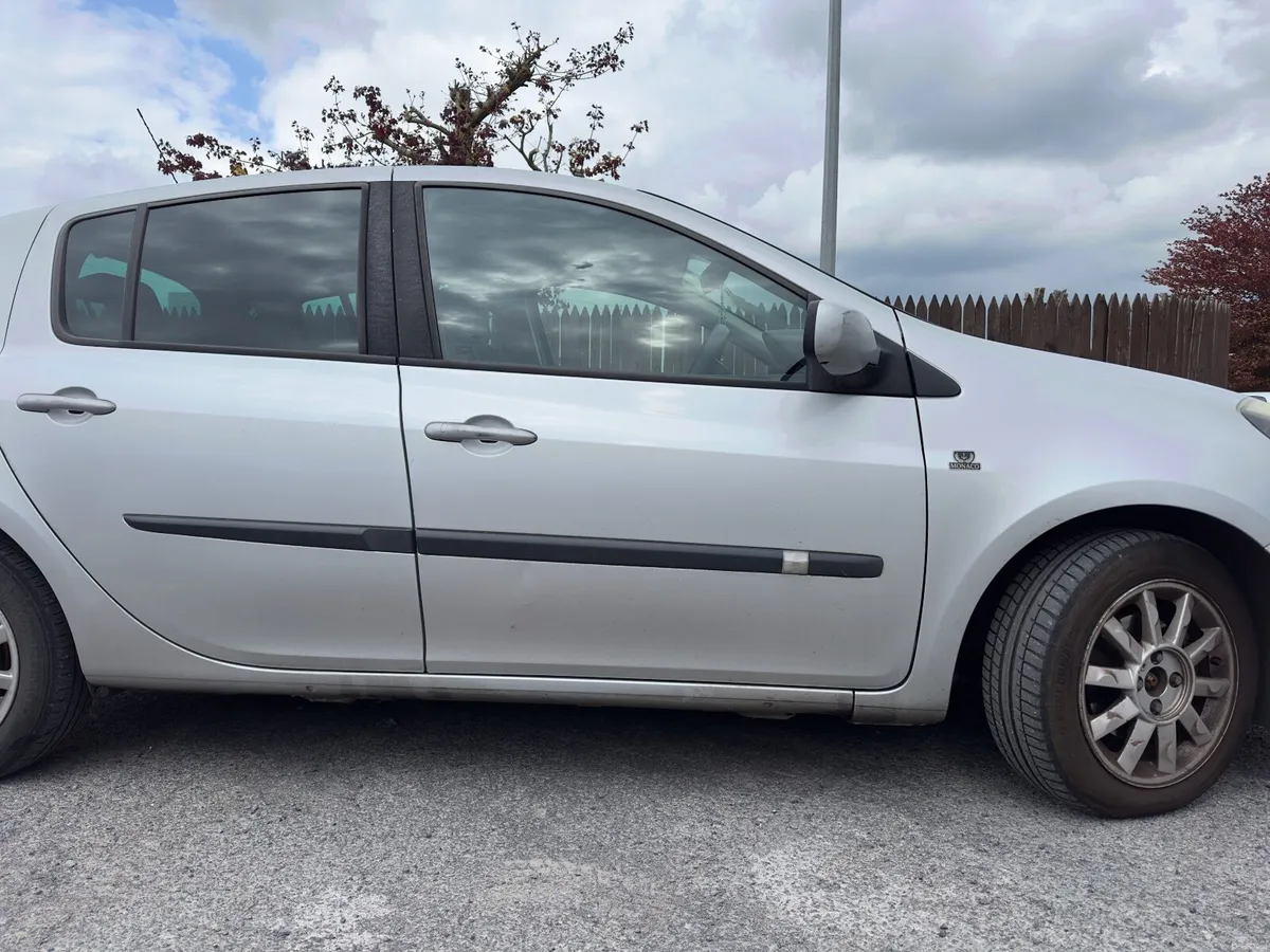 Renault Clio 2008 - Image 4
