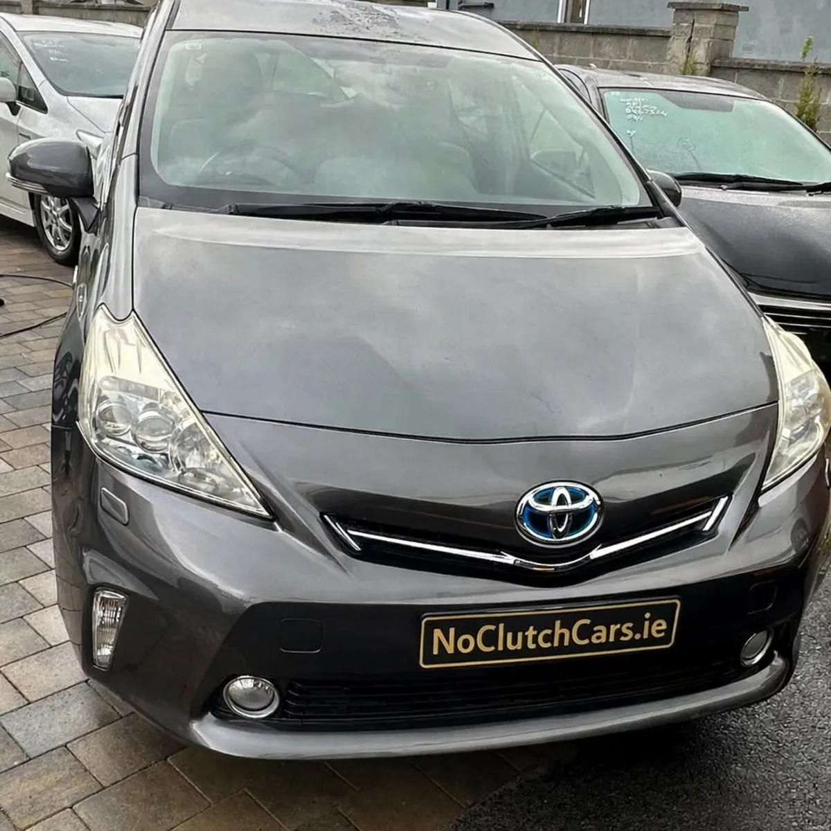 2013 & 2014 Toyota Prius Alpha 7 Seater Automatic - Image 1