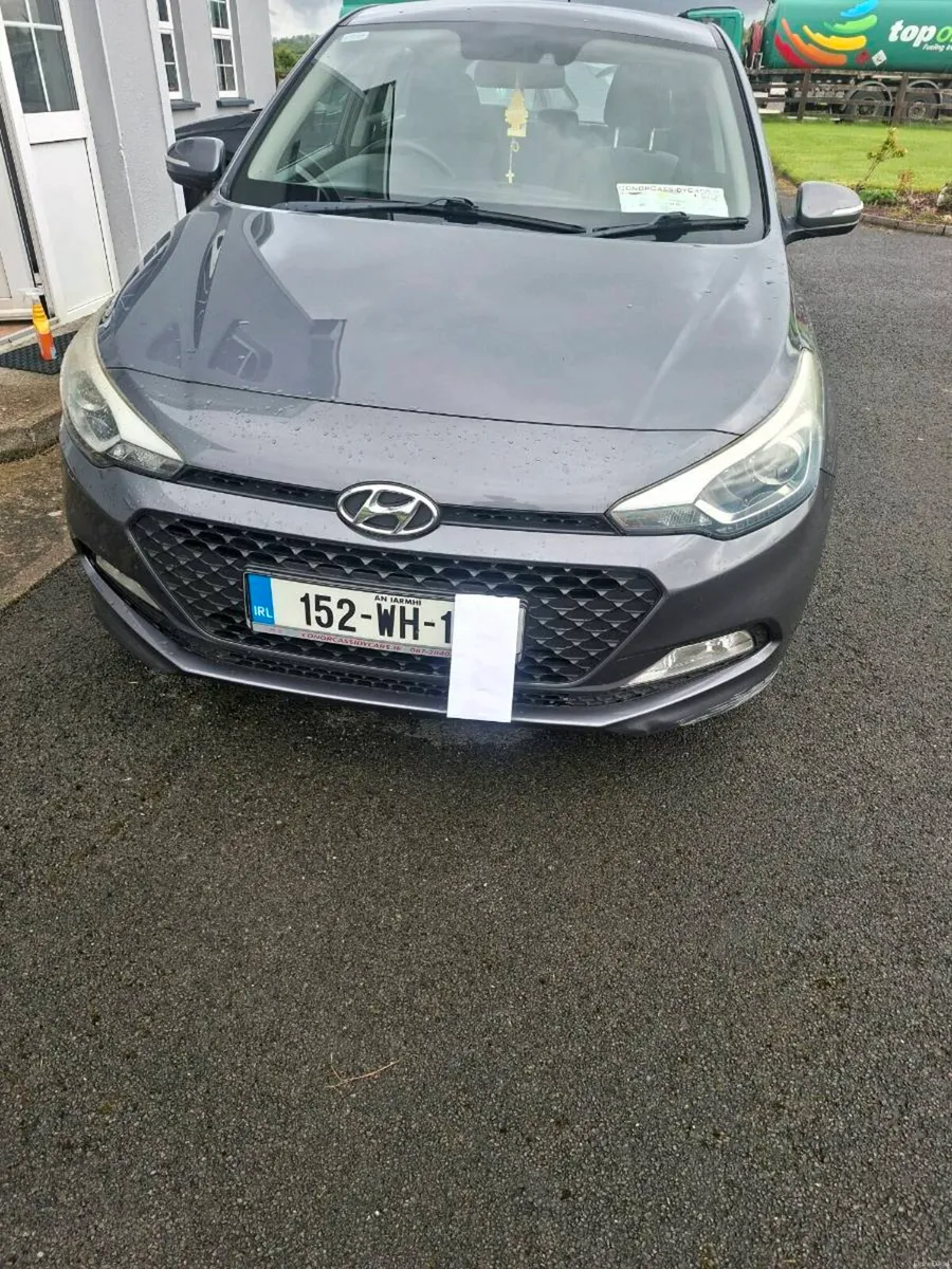 Car - Image 1