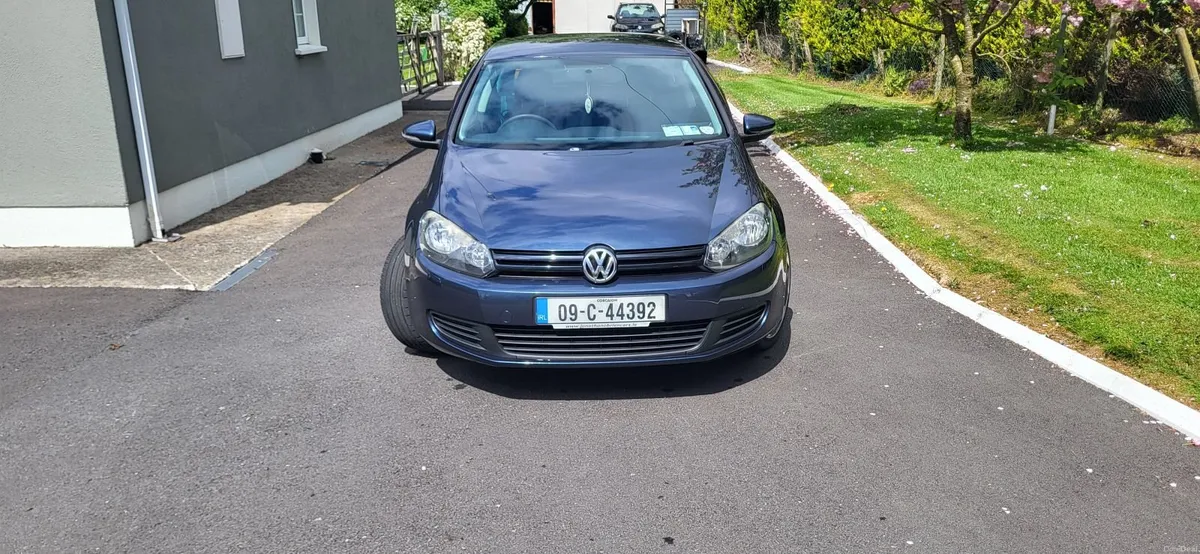 Volkswagen Golf 1.4ltr 2009 140,000 kms - Image 2