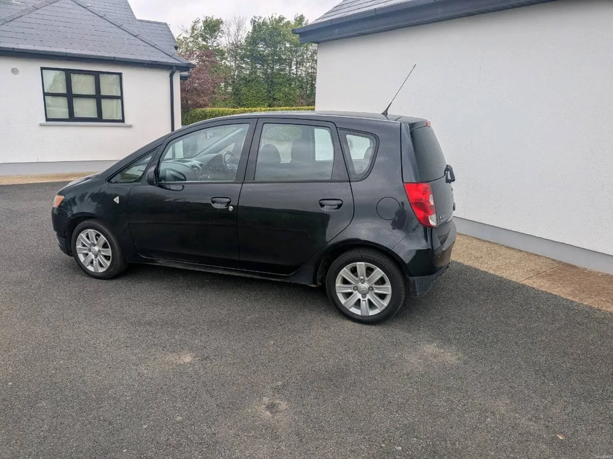 Mitsubishi Colt 5 Dr - Image 3