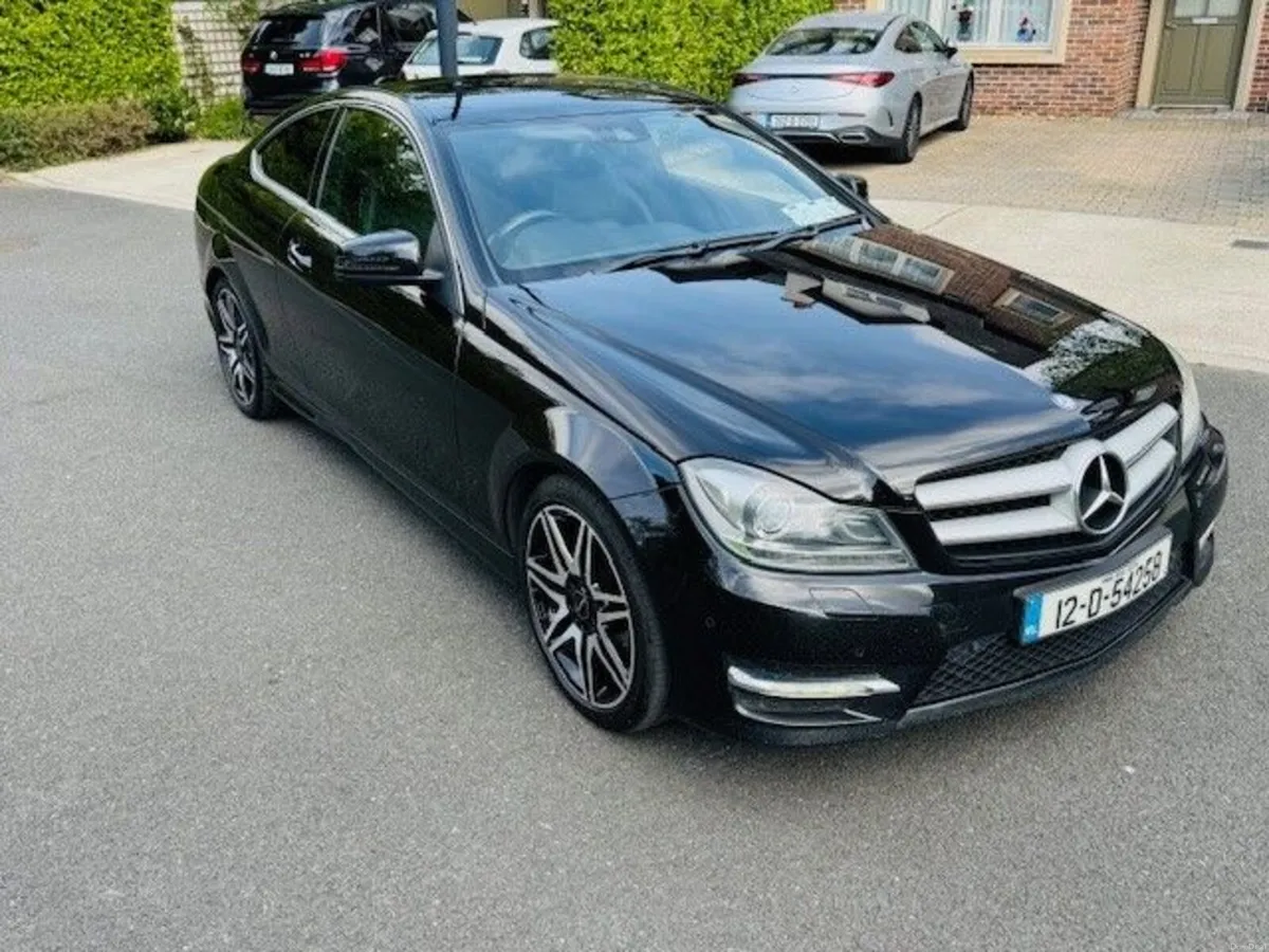Merc C220 CDI AMG Sport Plus-Exceptional Condition - Image 4