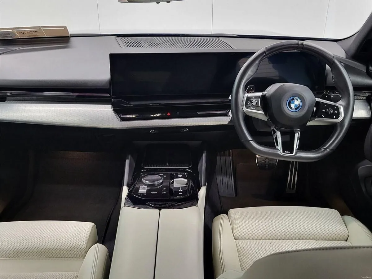 BMW 5-Series 530e M Sport Pro Saloon - Image 4