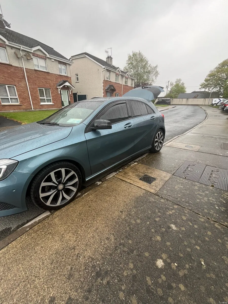 Mercedes A Class 2013 Low Miles - Image 4
