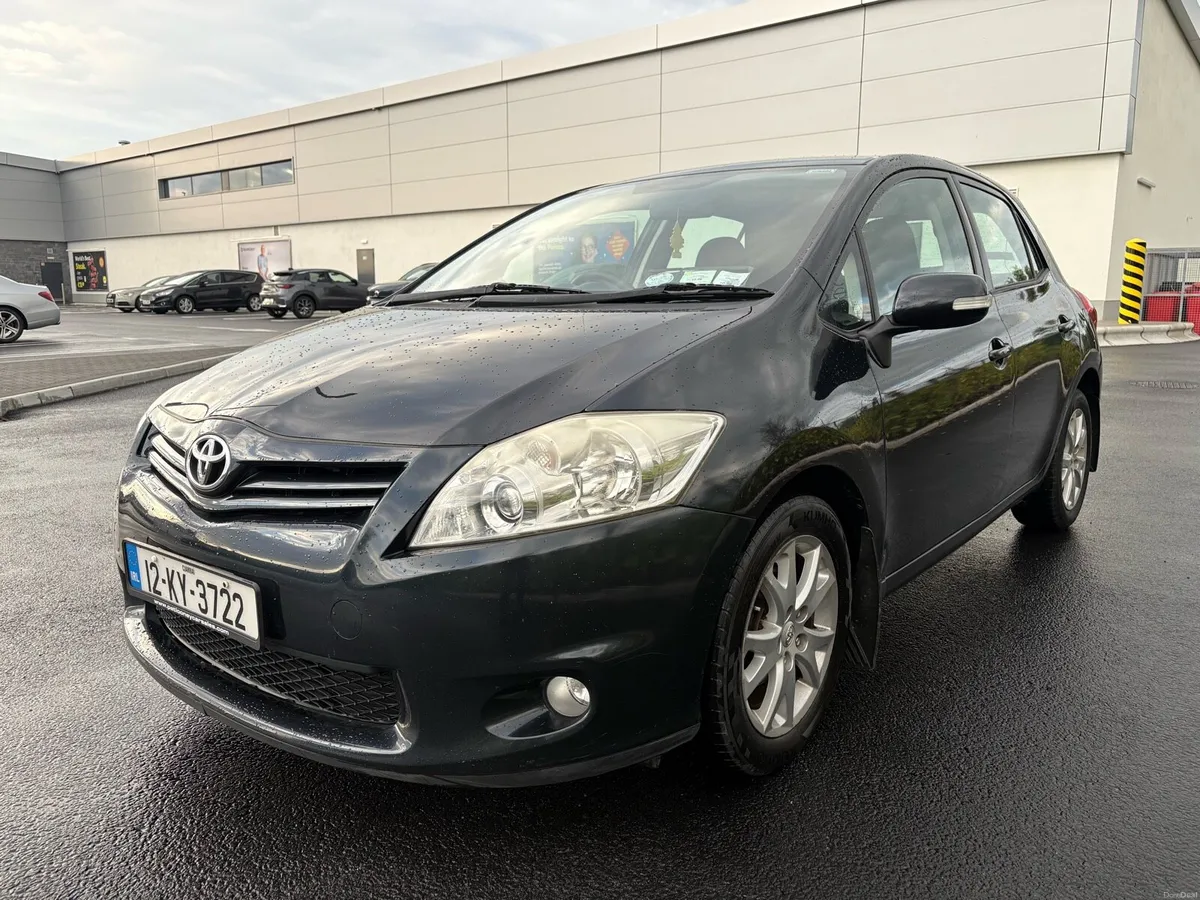 2012 Toyota Auris 1.3 Petrol NCT 12/26 - Image 1