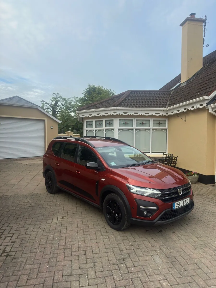 2023 Dacia Jogger Extreme *7 seater* - Image 1