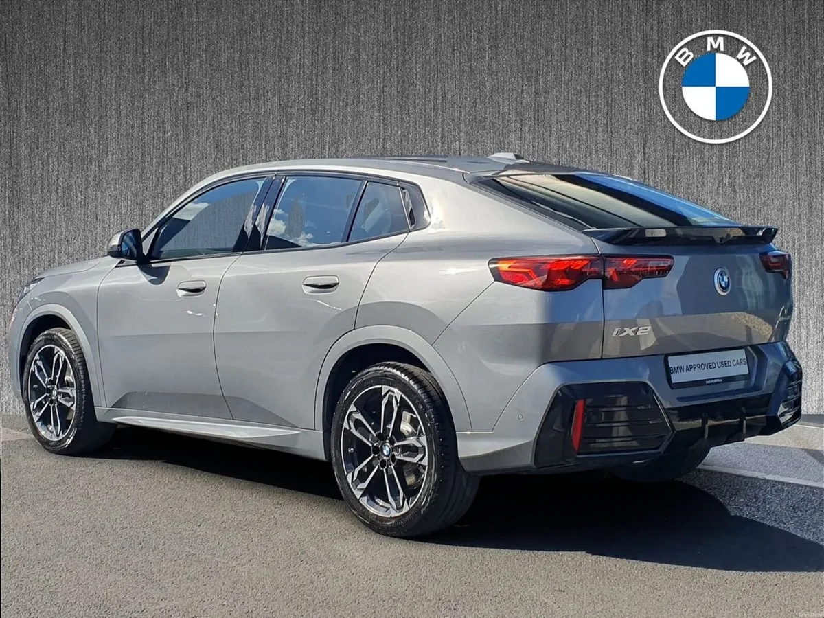 BMW iX2 eDrive20 M Sport - Image 3