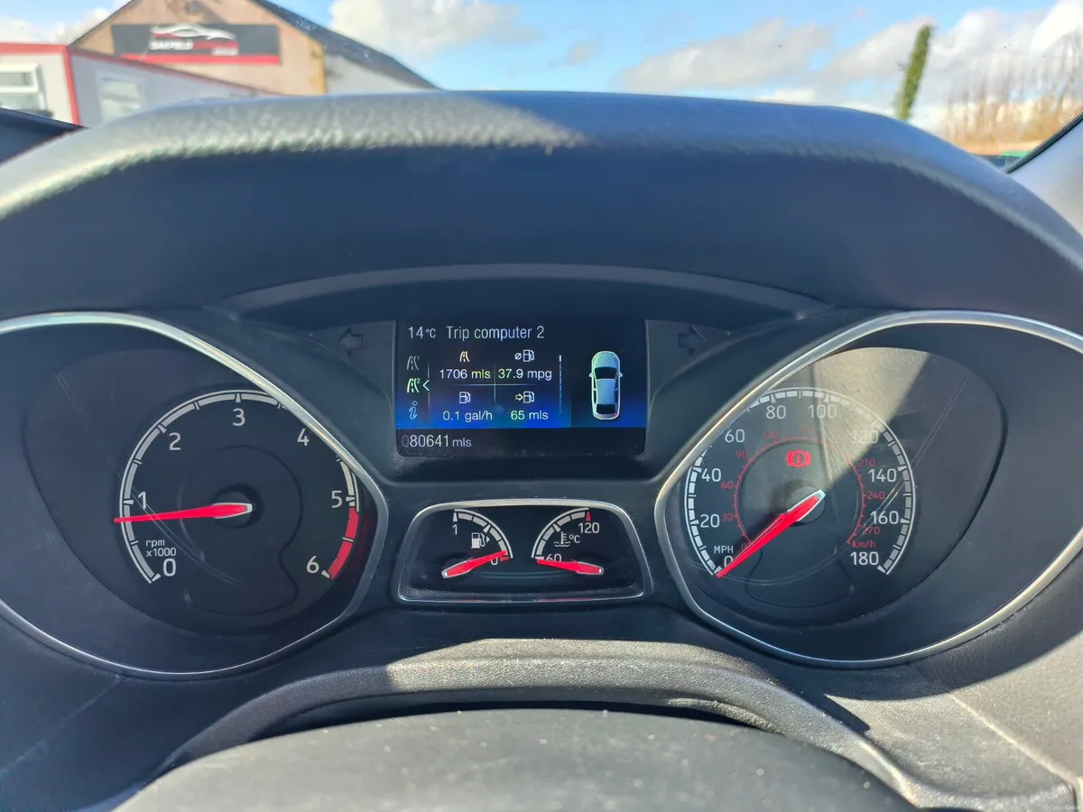 2017 Ford Focus  2.0 TDCi 185 ST-3 5dr - Image 3