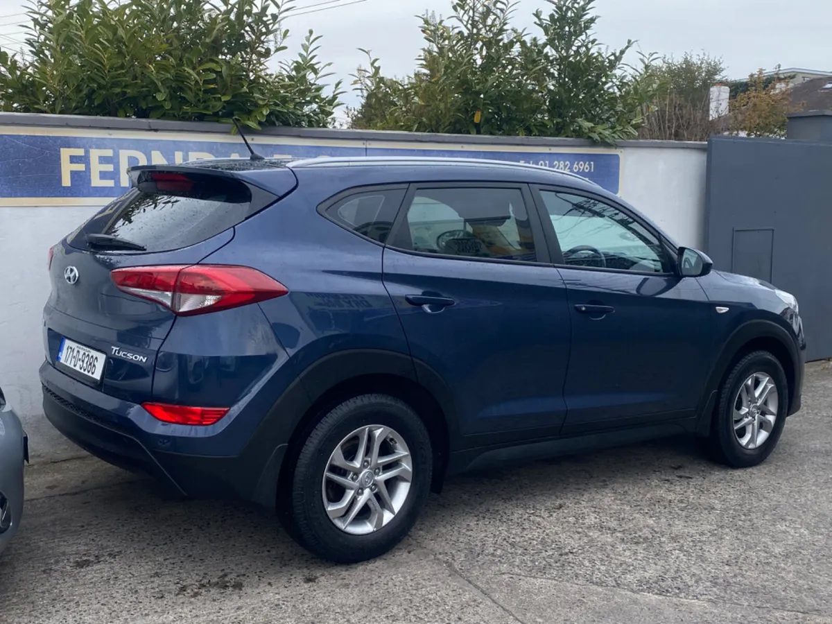 Hyundai Tucson 1.7 Dsl Low Kms - Image 4